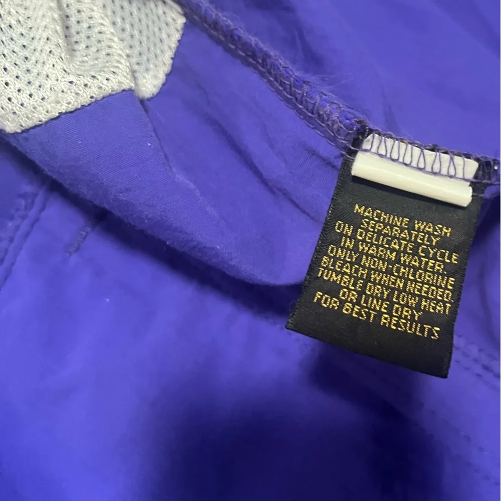 Vintage Eddie Bauer Windbreaker Purple Womens Small